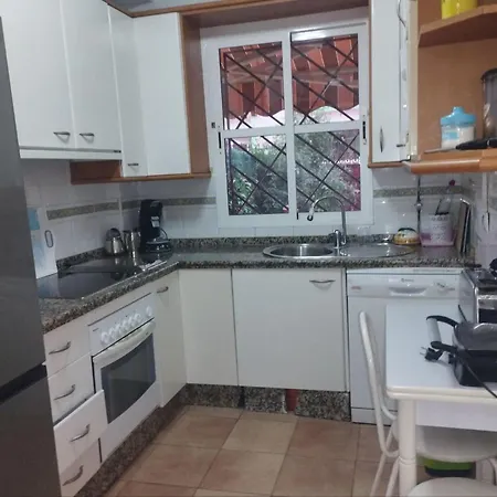 Apartament Adosado Con Patio